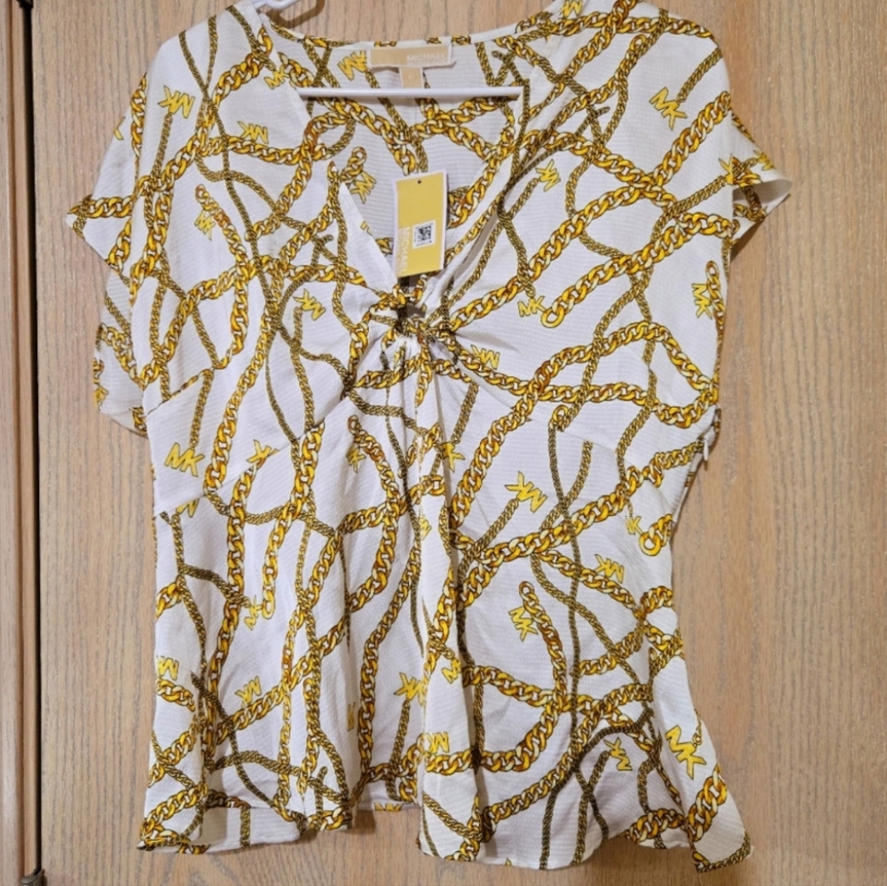 ❌Sold❌Michael Kors Gold Chain Top